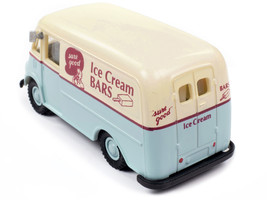 International Metro Van Light Blue Cream w Red Stripes Ice Cream Bars 1/87 HO Sc - £22.60 GBP