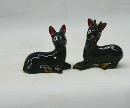 Vintage Set Of Ceramic Hand Painted Dark Brown Deer Salt And Pepper Shak... - $13.25