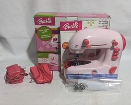 Barbie Lightweight Portable Sewing Machine Jamac 2004 - Vintage Collectible - £20.55 GBP