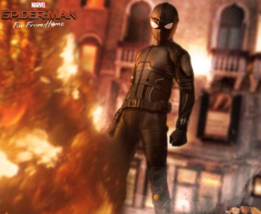 Mezco Toyz One:12 Marvel Spider-Man Stealth Suit Collective Action Figure - £87.56 GBP