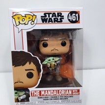 Funko Pop! Star Wars: Mandalorian- Mando Holding Child Grogu #461 - £15.79 GBP