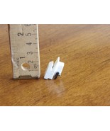 OEM Genuine Bernina 1008 Sewing Machine Top Thread Cutter Guide ? Part Used - €16,25 EUR