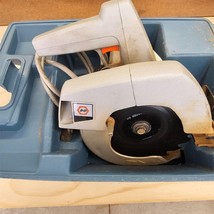 Black &amp; Decker Circular Saw 7302; 7 1/4&quot; with case - £27.85 GBP