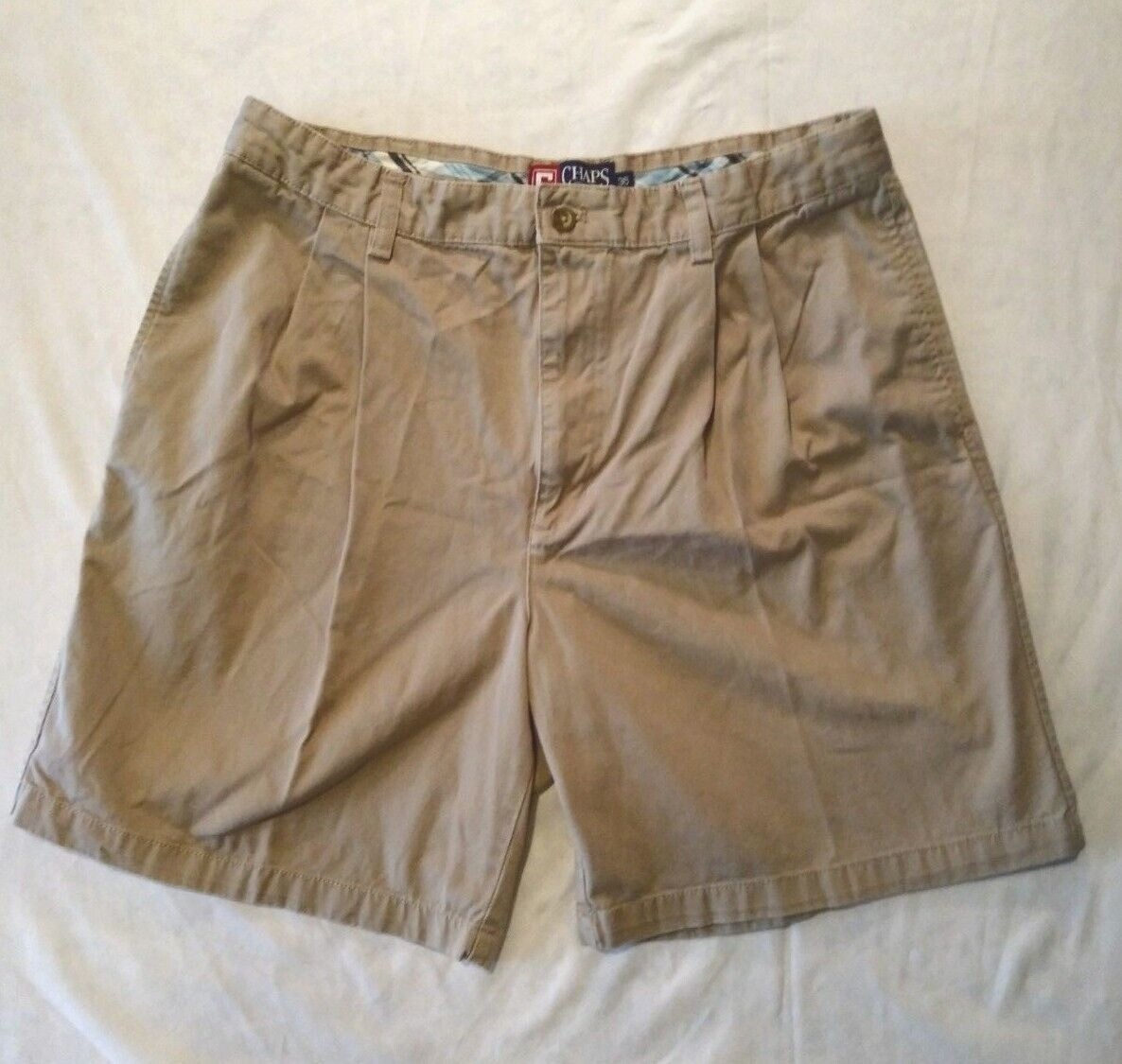 CHAPS  Men&#39;s Beige Cotton Pleated Front Casual Walking Shorts Size 36 - $7.92
