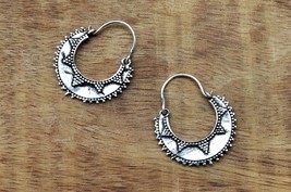 Small Gypsy Hoop Earrings, Silver Ethnic Ear Hoops, Tribal Indian Creoles  - £14.46 GBP