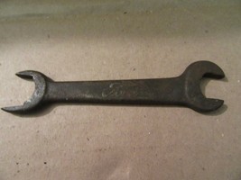 Vintage Ford Script T-1917 Double Open End Wrench With Rare Shaped Open End - £35.52 GBP