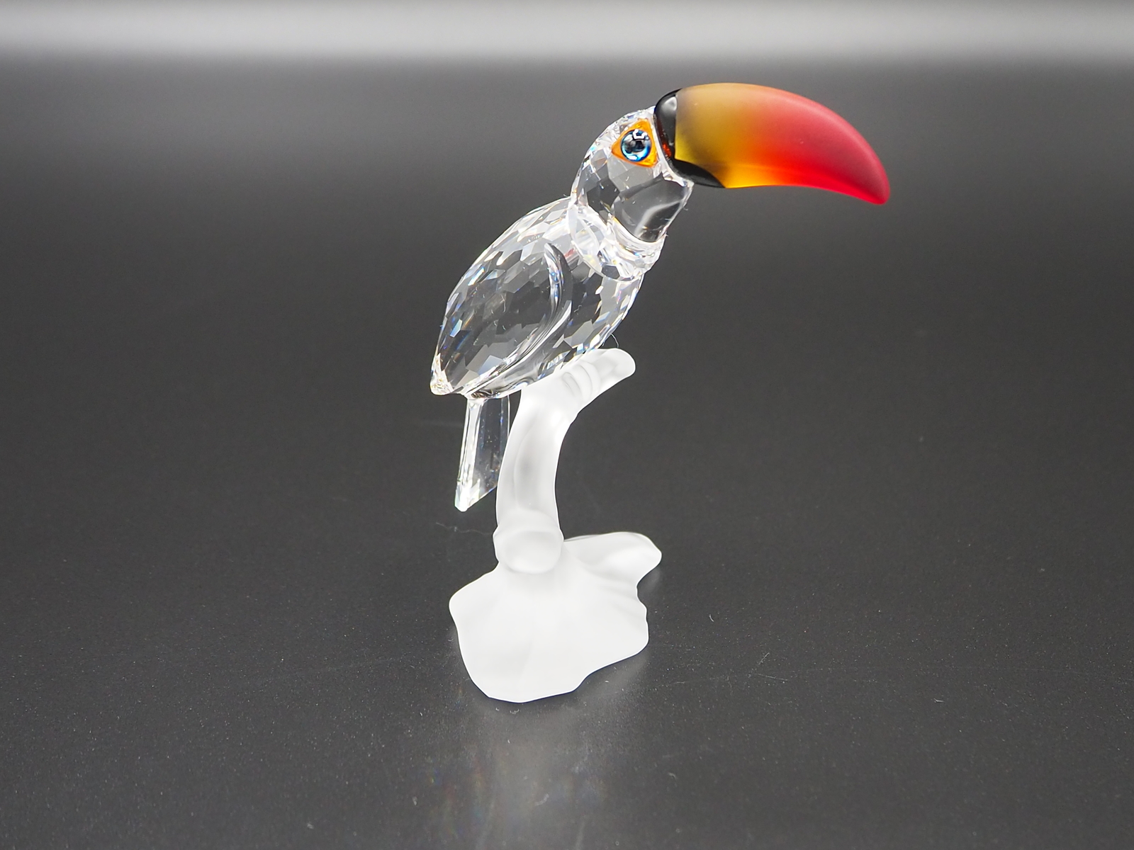 SWAROVSKI TOUCAN, SIGNED &amp; RETIRED - BNIB ITEM # 234311 - $185.00