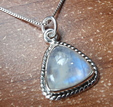 Blue Moonstone Triangular 925 Sterling Silver Necklace with Rope Style Accents - £16.34 GBP