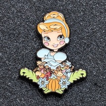 Cinderella Disney Loungefly Pin: Floral Mice - £15.88 GBP