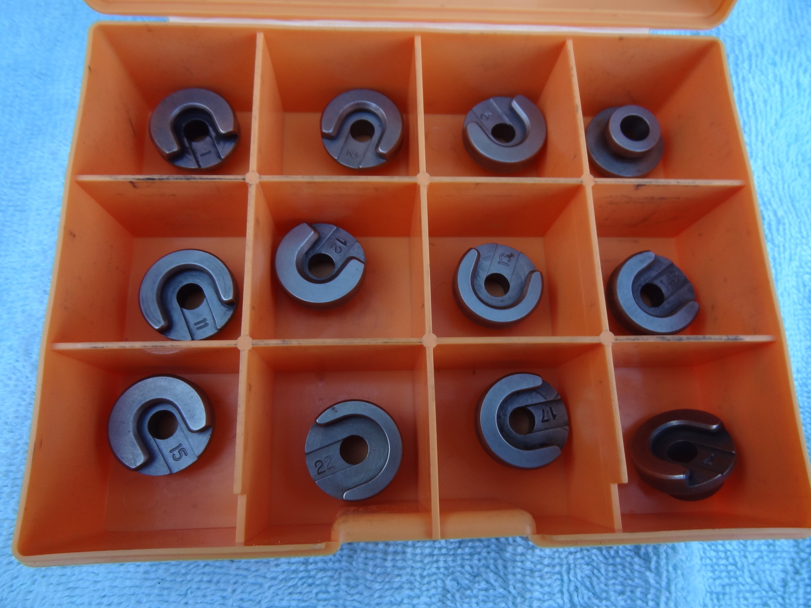 Lyman Reloaders Shell Holder Set 12 Holders and 28 similar items