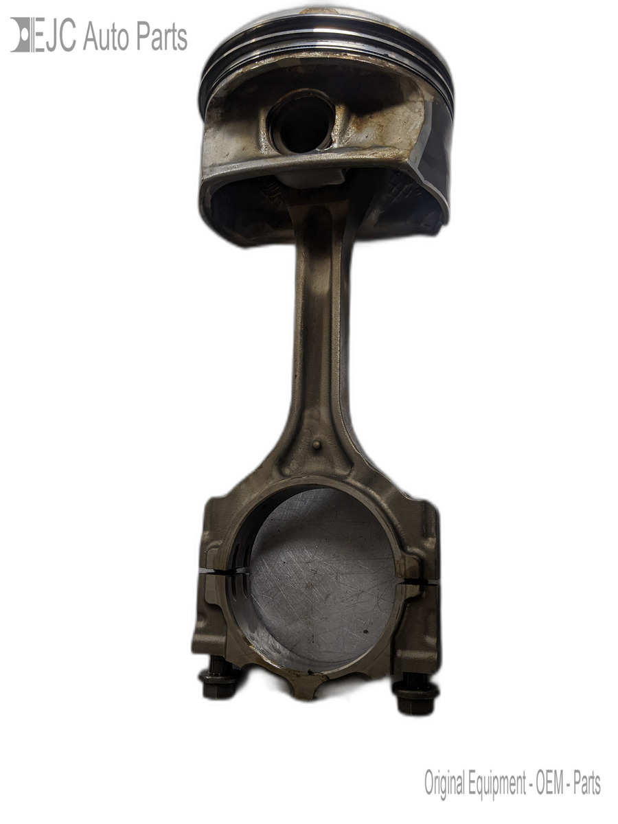 Right Piston and Rod Standard For 13-14 Chevrolet Camaro  3.6  Gas - $69.25