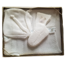 Vintage Baby Layette Clothes Set in Package Sweater Bonnet Booties Acryl... - £23.65 GBP