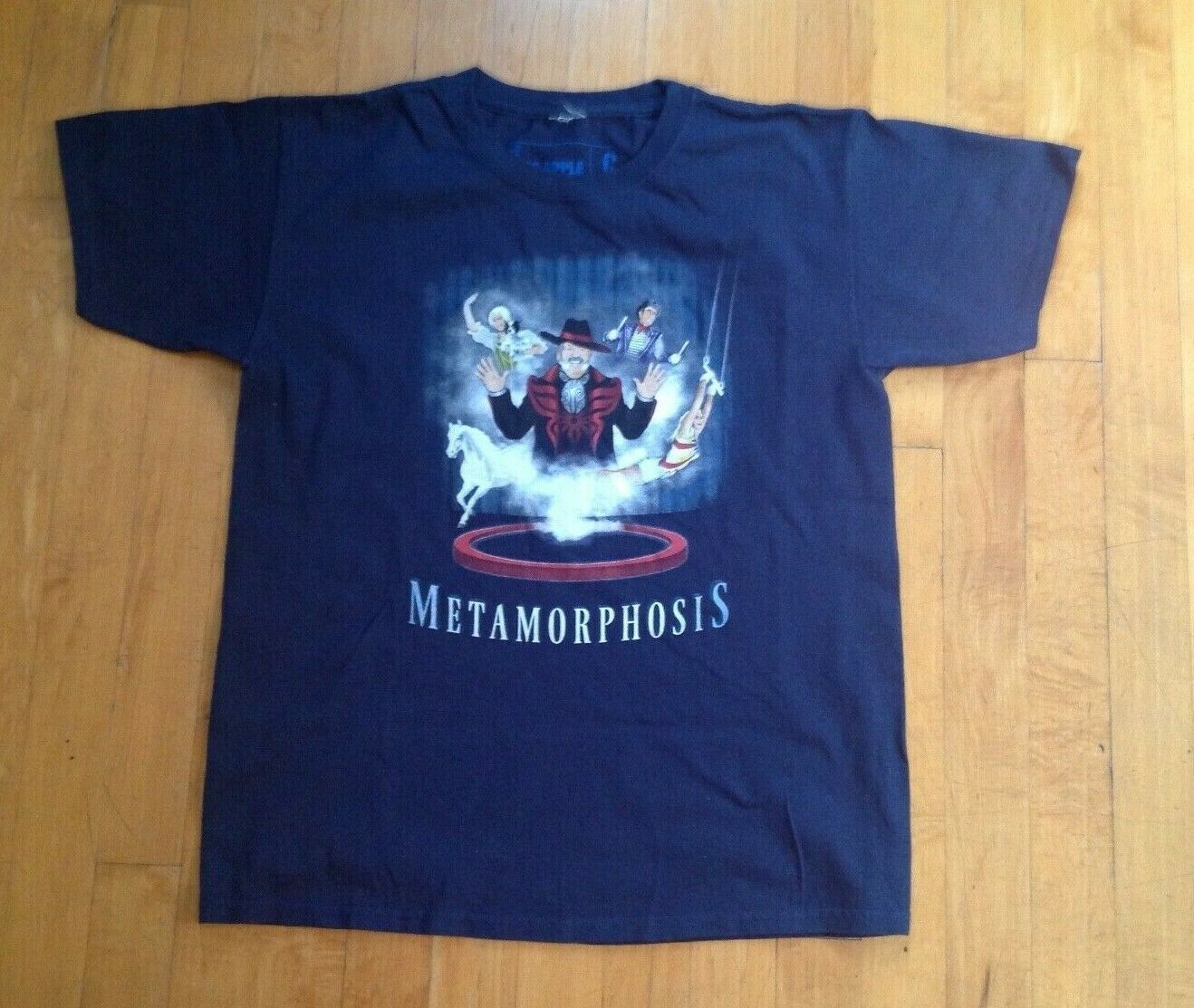Primary image for Vintage Metamorphosis  BIG APPLE Circus Short Sleeve T-Shirt Youth Size Large