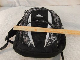 High Sierra Black White Gray 16&quot; X 19&quot; Suspension Strap System Backpack ... - $262.83 MXN