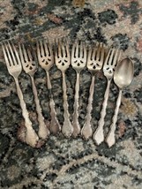 Oneida Silver Plate Duet 6 Salad Forks And Teaspoon - $22.51