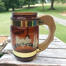 New York Vintage Siesta Ware Brown Glass Mug Wood Handle Souvenir Glass USA - $15.87