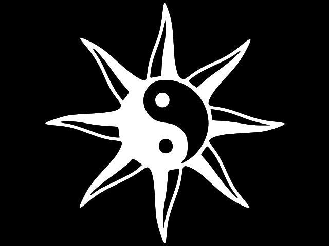 YIN YANG TRIBAL SUN Vinyl Decal Car Wall Laptop Sticker CHOOSE SIZE COLOR - $3.13+