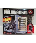 New AMC The Walking Dead Lower Prison Cell Building Set &amp; Figure 96 Piec... - £31.38 GBP