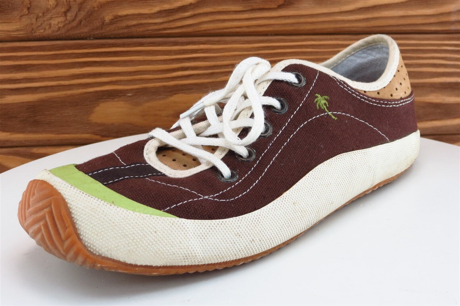 Primary image for Margaritaville Sz 7 Sneaker Brown Fabric Medium  Lady Napali Lace Up Women