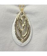 Sarah Coventry 1974 Aura Necklace 8928 Teardrop Gold and Silver Tone 24&quot; - $16.38 CAD