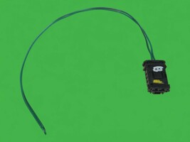 2012-2019 fiat 500 speaker connector adapter plug wiring harness pig tail - $19.00
