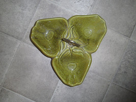 California Pottery Vintage Green Strawberry Divided Serving Dish Handle #717    - £21.47 GBP