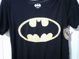 Womans Batman T-shirt Black Two Removable Capes Yellow Black Netting Size S - £13.24 GBP