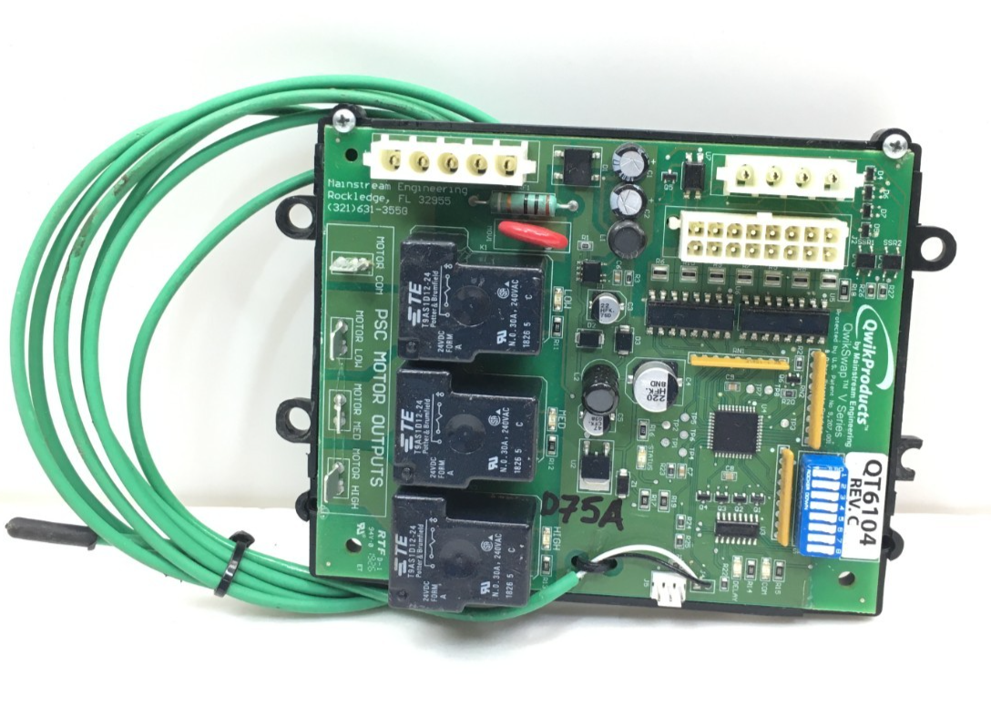 QwikProducts QT6104 Rev C QwikSwap V Series used #D75A - $155.00