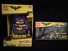 LEGO Batman Movie Catwoman Catcycle Chase 70902 &amp; LEGO Batgirl Light Up Clock - £201.23 GBP
