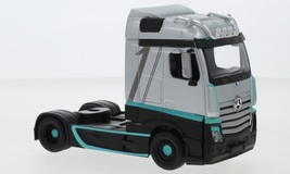 Mercedes Actros Gigaspa Silver Bburago 1:43 - £37.35 GBP