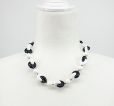Black and White Beaded Necklace Plastic Round Oval Bead 19 in Fashion Modern - £7.01 GBP