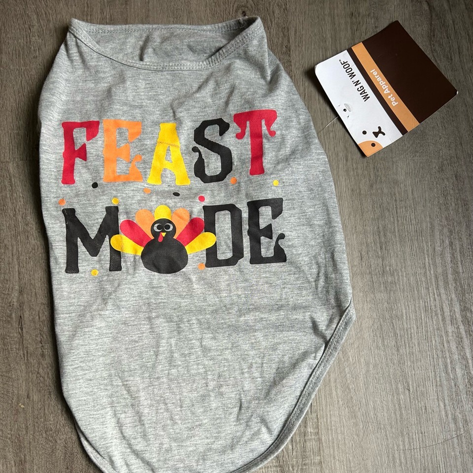 Large Fall/Thanksgiving Turkey Theme Dog shirt NWT - $5.94