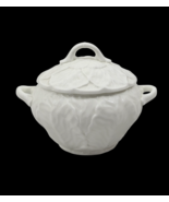 Wedgewood Countryware Cabbage Leaf Round Serving Bowl with Handles and Lid - €66,30 EUR