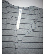 NWT Womens Lululemon New Yogi Cut Off Tee Top Shirt 10 12 Stripes Gray Y... - £126.61 GBP
