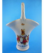 Beatrix Potter with Mrs Rabbit Frederick Warne 2002 Basket Vase 9 inch t... - $18.86 CAD