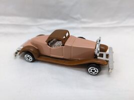 1930s Beige Brown Diecast Car 1:64 Scale 695 - $11.64 CAD