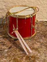 Percussion instrument Red Tenor  Drum Tree Ornament 2 inches wide 1 3/4 ... - £10.07 GBP