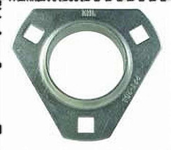 72MSTR 72MM 3-Hole Triangle Bearing Flange Flangette Pair - $302.28 MXN
