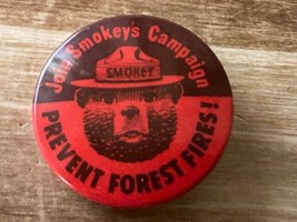  Vintage Smokey The Bear Prevent Forest Fires Pinback Campaign 1.5&quot; Vg - £5.06 GBP