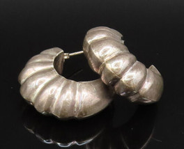 925 Sterling Silver - Vintage Scalloped Hollow C Hoop Earrings - EG12158 - $63.01