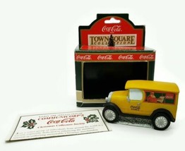 1992 Coca Cola Town Square Collection Advertising Truck #7920 Holiday - $12.73