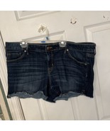 Mossimo Mid Rise Midi Blue Jean Shorts Frayed Bottoms Women&#39;s Size 16/33 - $15.82