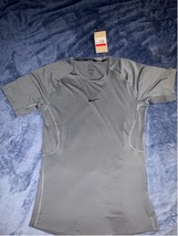 Nike Pro Men&#39;s Dri-FIT Tight Short-Sleeve Fitness Top Large - $30.00