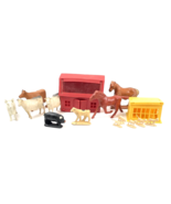 Vintage Auburn Rubber Farm Animals Horses Barn Cows Pig Plastic Playset - $665.26 MXN