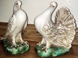 Universal Statuary Corp. 1965 Beautiful Pair Fantail Pigeon / Dove R955 Set - £53.15 GBP