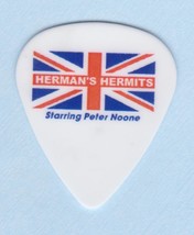 RaRe PETER NOONE HERMAN&#39;S HERMITS Signature GUITAR PICK Concert Tour BRI... - $658.24 MXN
