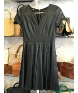 BCBGMAXAZRIA Petit Manches Courtes Noir Découpe &quot; Karlie &quot; Robe Taille 6 - $139.49