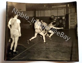 1940s WWII England, Recon Ramblers Basketball Team Game Play Photo B&amp;W Snapshot - £3.44 GBP