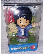 Fisher Price Little People Mom holding Puppy Figure New - $106.76 MXN