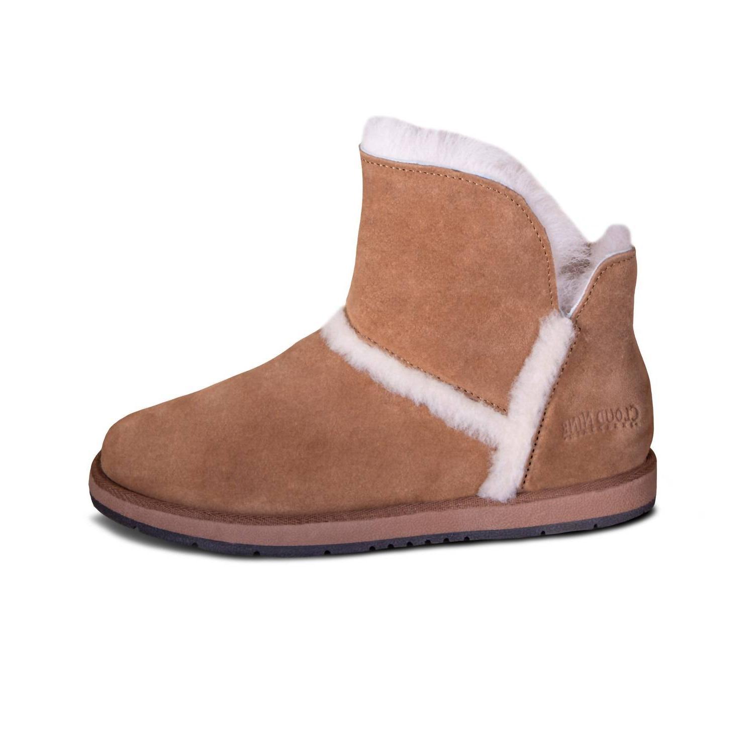 Cloud Nine Ladies Mia Sheepskin Boot Size 7 - $64.35